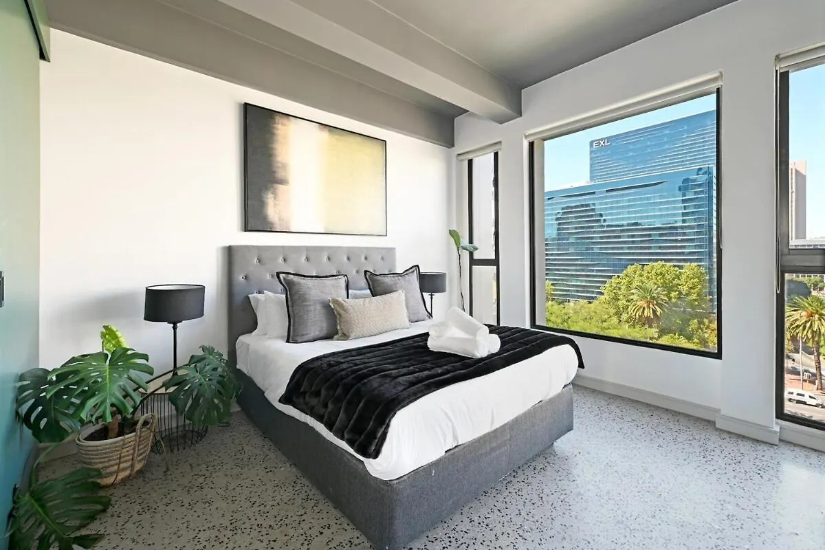 Kira - 1Br Urban Oasis With Views & Rooftop Pool Cape Town South Africa