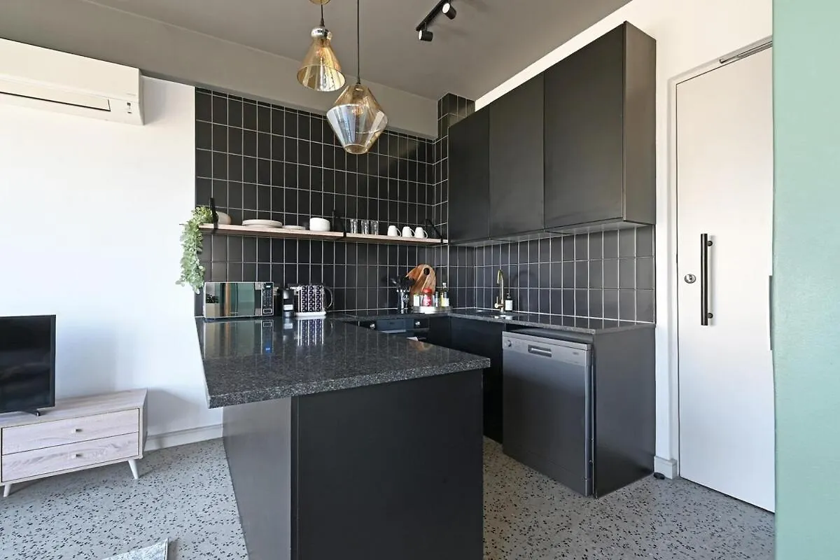 Kira - 1Br Urban Oasis With Views & Rooftop Pool Cape Town 0*,